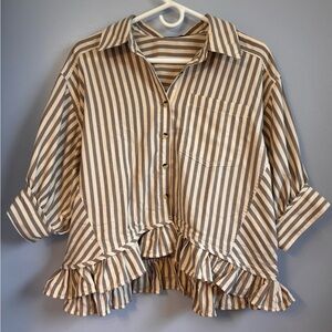 Striped Ruffle Hem Button-Down Shirt - Beige & White. Sz L. NWOT